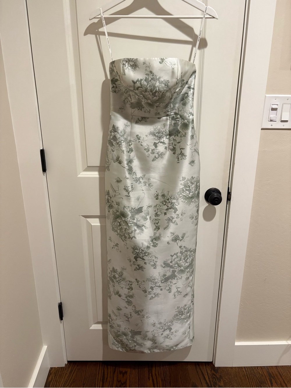 Alfred Sung Jacqueline D877FP Sage Cottage Rose Floral Satin Maxi Dress 2R